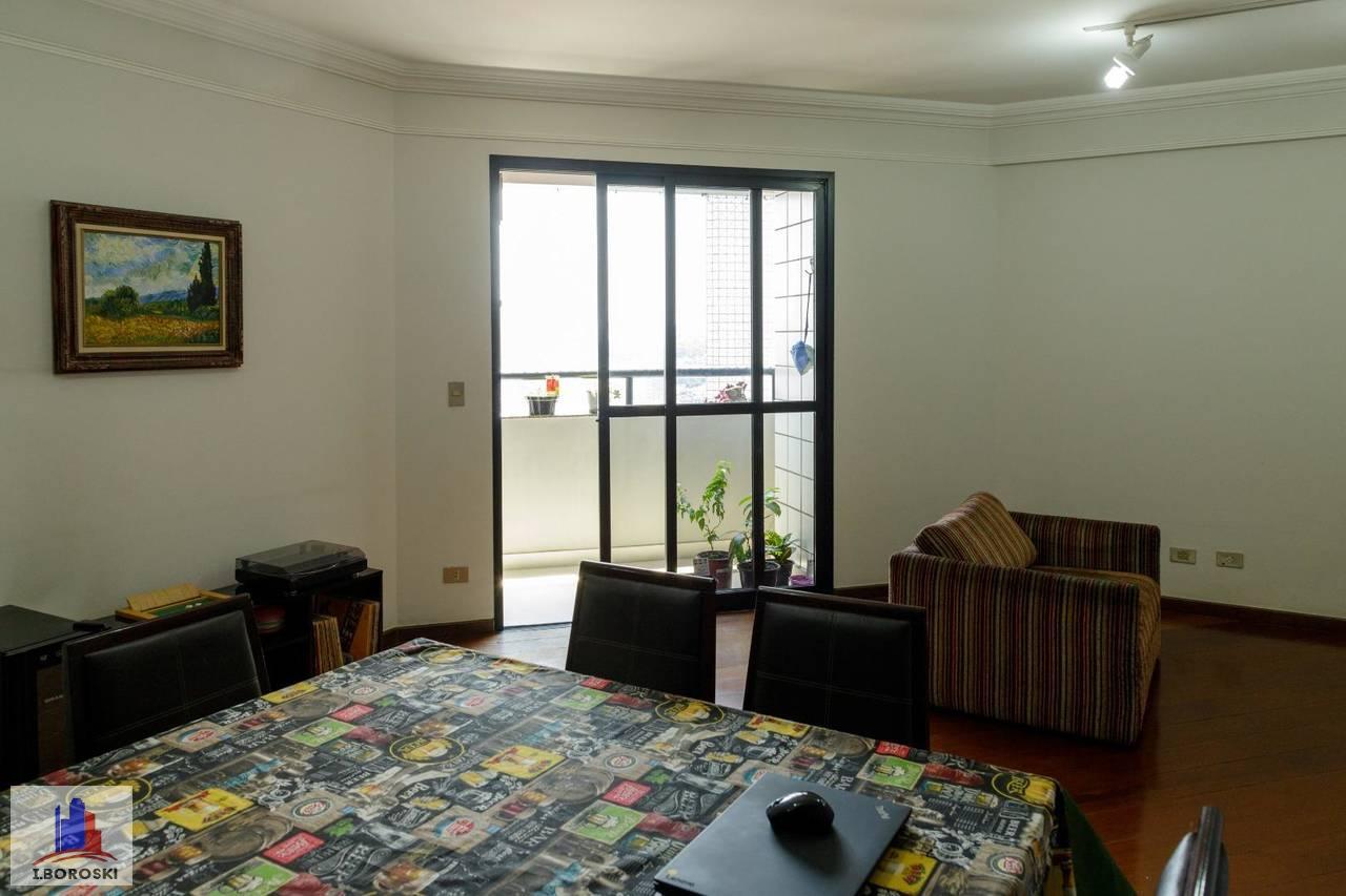 Apartamento à venda com 3 quartos, 135m² - Foto 6