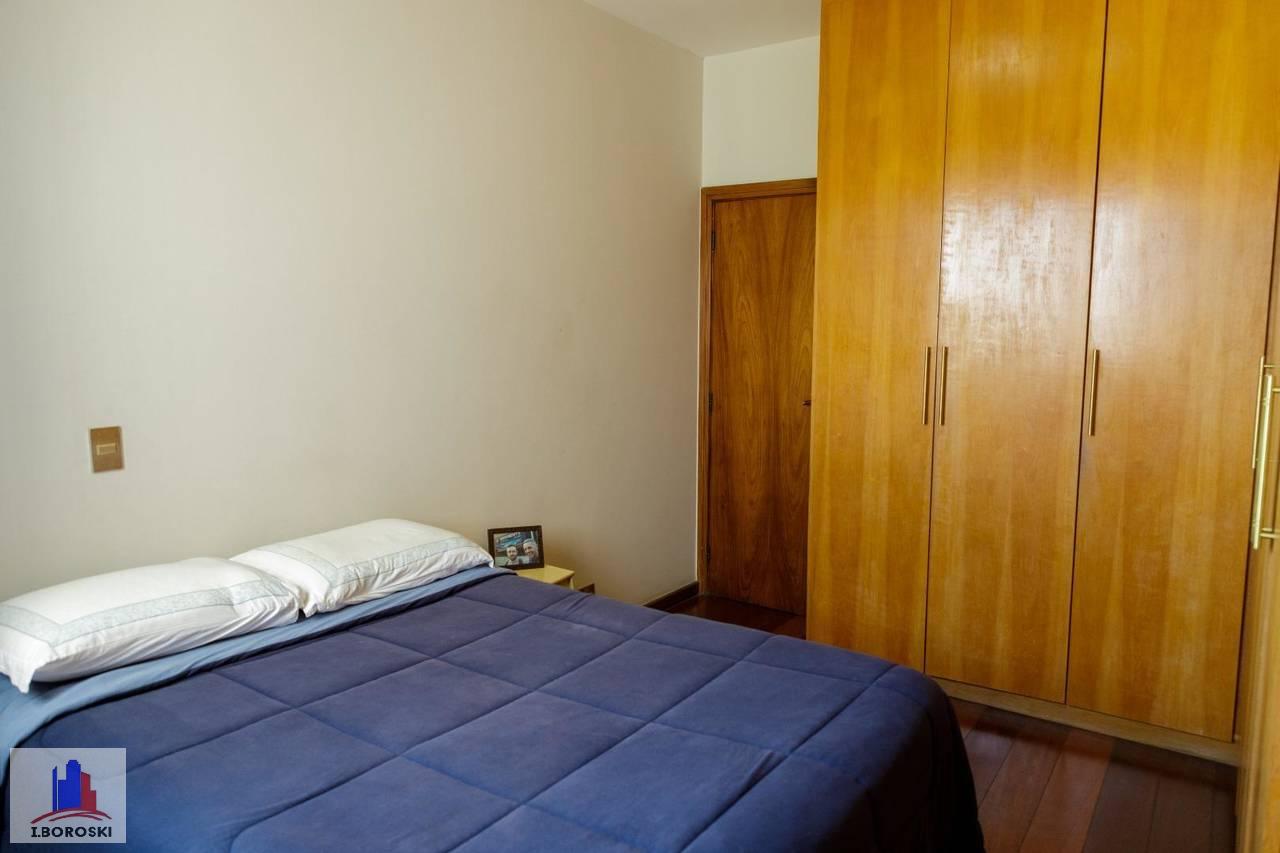 Apartamento à venda com 3 quartos, 135m² - Foto 24