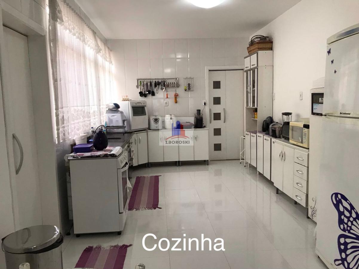 Casa à venda com 3 quartos, 255m² - Foto 6