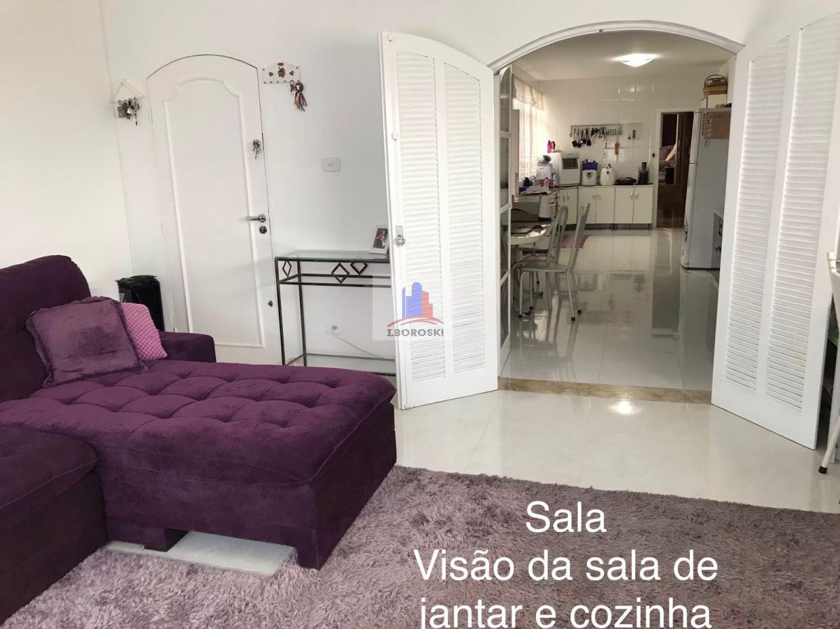 Casa à venda com 3 quartos, 255m² - Foto 1