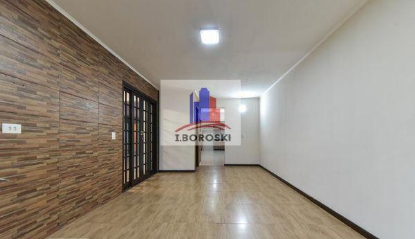 Sobrado à venda com 3 quartos, 258m² - Foto 2