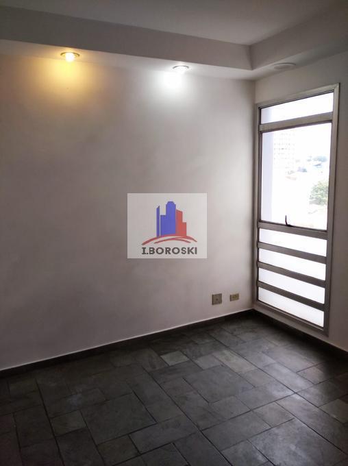 Apartamento à venda com 3 quartos, 85m² - Foto 7