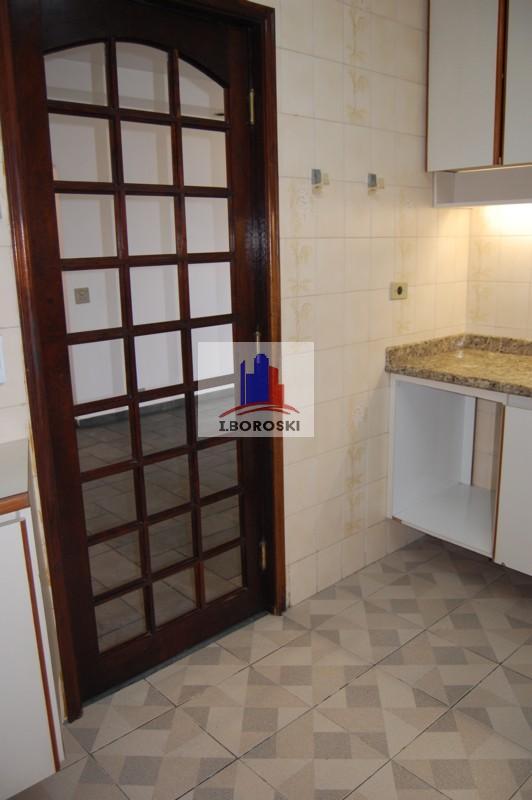 Apartamento à venda com 3 quartos, 85m² - Foto 11