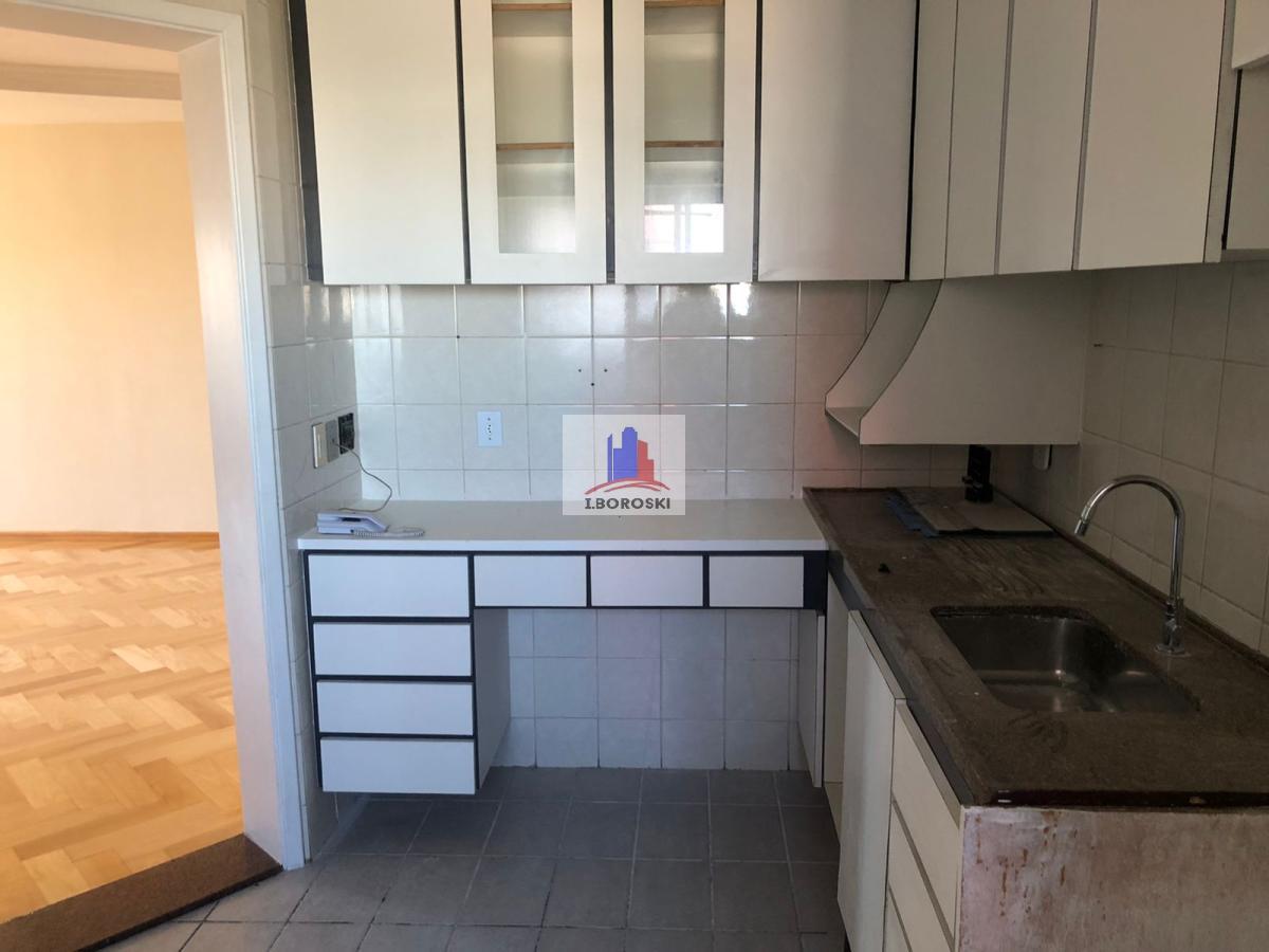 Apartamento à venda com 3 quartos, 85m² - Foto 8