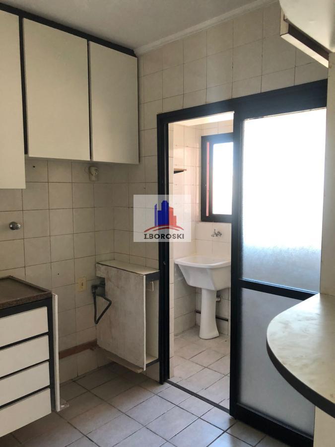 Apartamento à venda com 3 quartos, 85m² - Foto 9