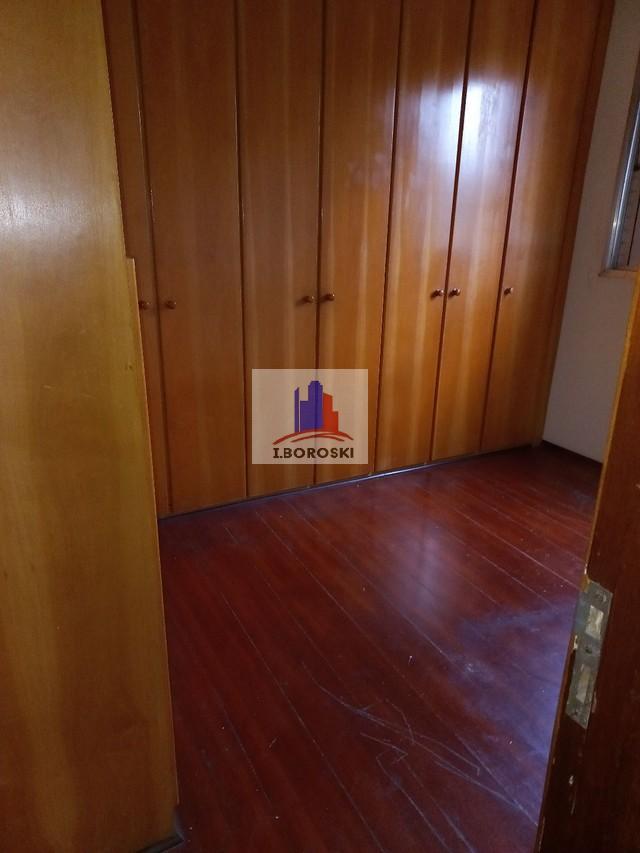 Apartamento à venda com 2 quartos, 80m² - Foto 3