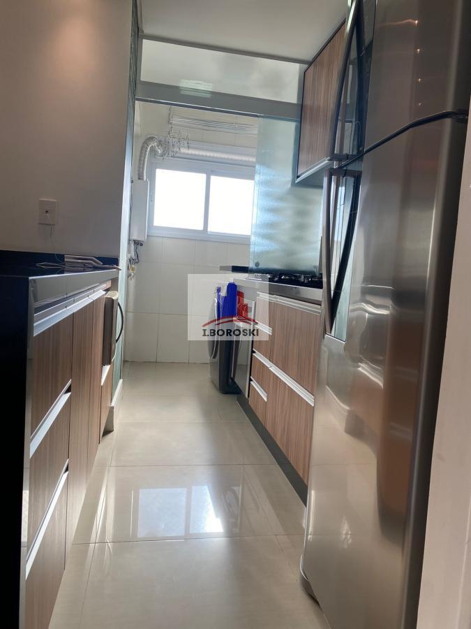 Apartamento à venda com 2 quartos, 65m² - Foto 5