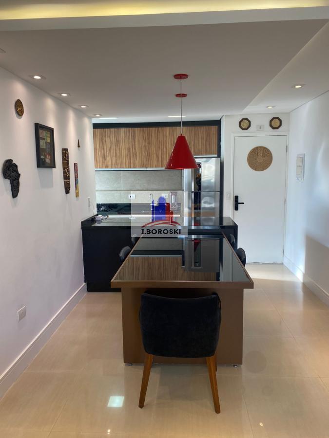 Apartamento à venda com 2 quartos, 65m² - Foto 9