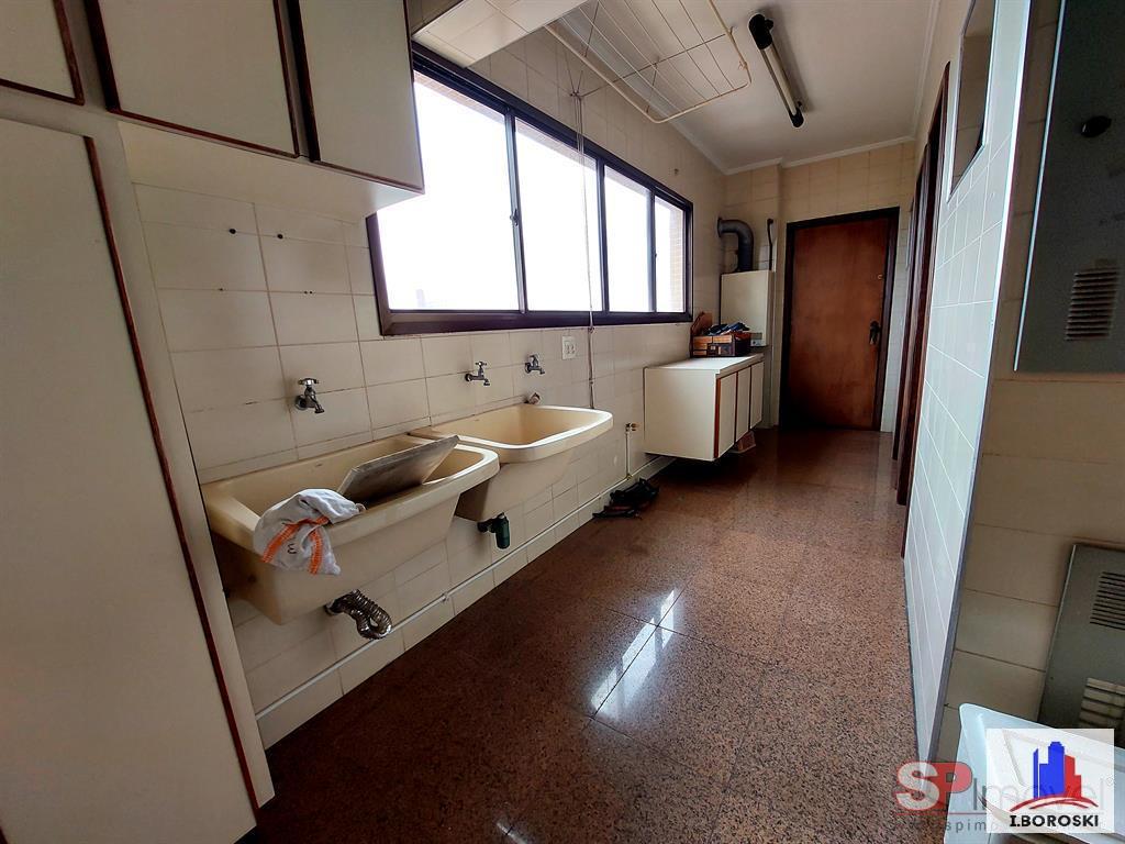 Apartamento à venda com 4 quartos, 190m² - Foto 9