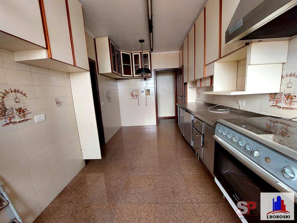 Apartamento à venda com 4 quartos, 190m² - Foto 10