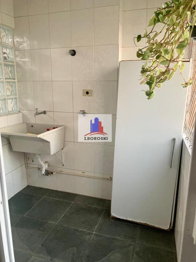 Apartamento à venda com 2 quartos, 90m² - Foto 4