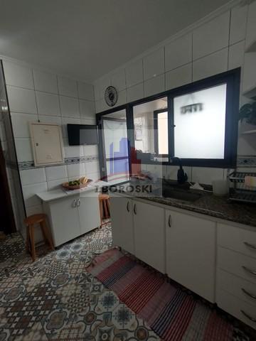 Apartamento à venda com 3 quartos, 96m² - Foto 8