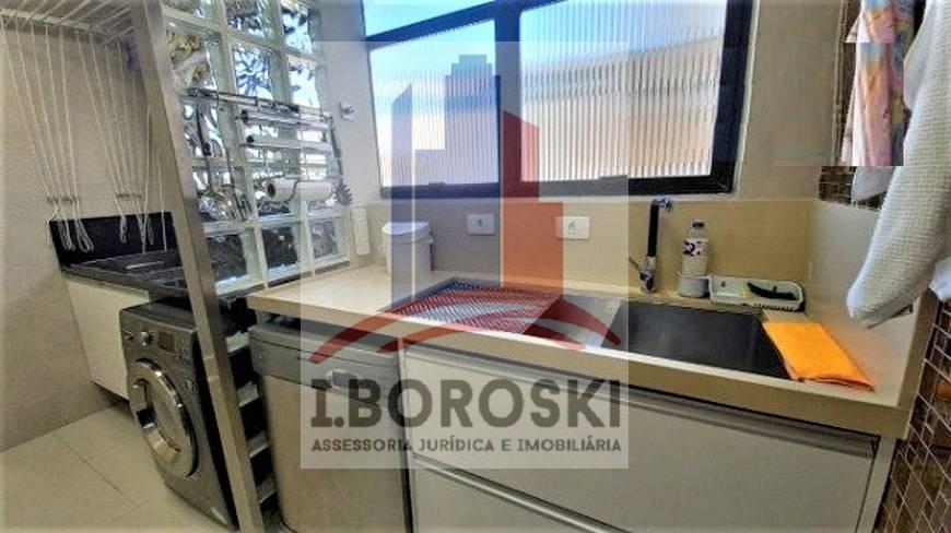 Apartamento à venda com 4 quartos, 212m² - Foto 42