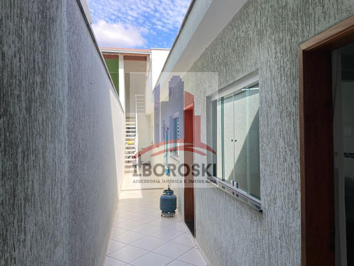 Casa à venda com 3 quartos, 125m² - Foto 1