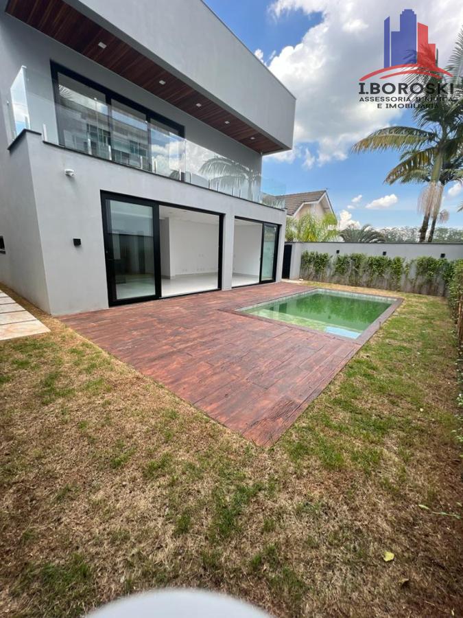 Casa de Condomínio à venda com 4 quartos, 400m² - Foto 3