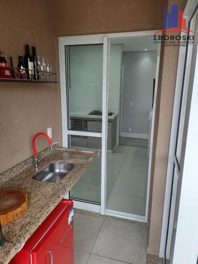 Apartamento à venda com 2 quartos, 74m² - Foto 2